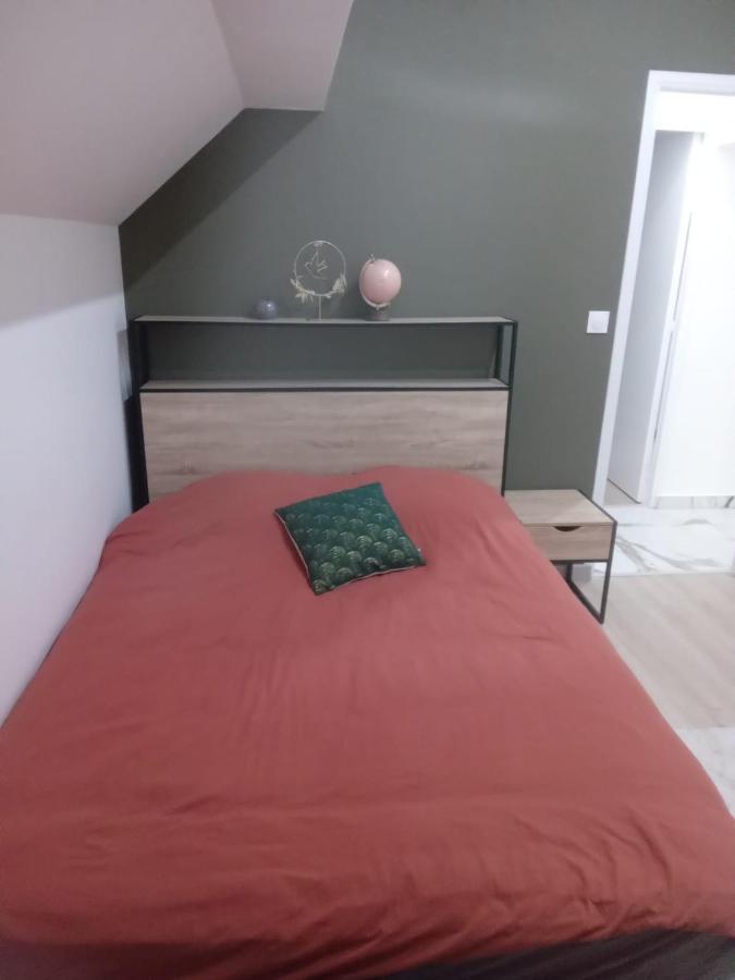 Joli Appartement De Vacances Écouen Exteriér fotografie