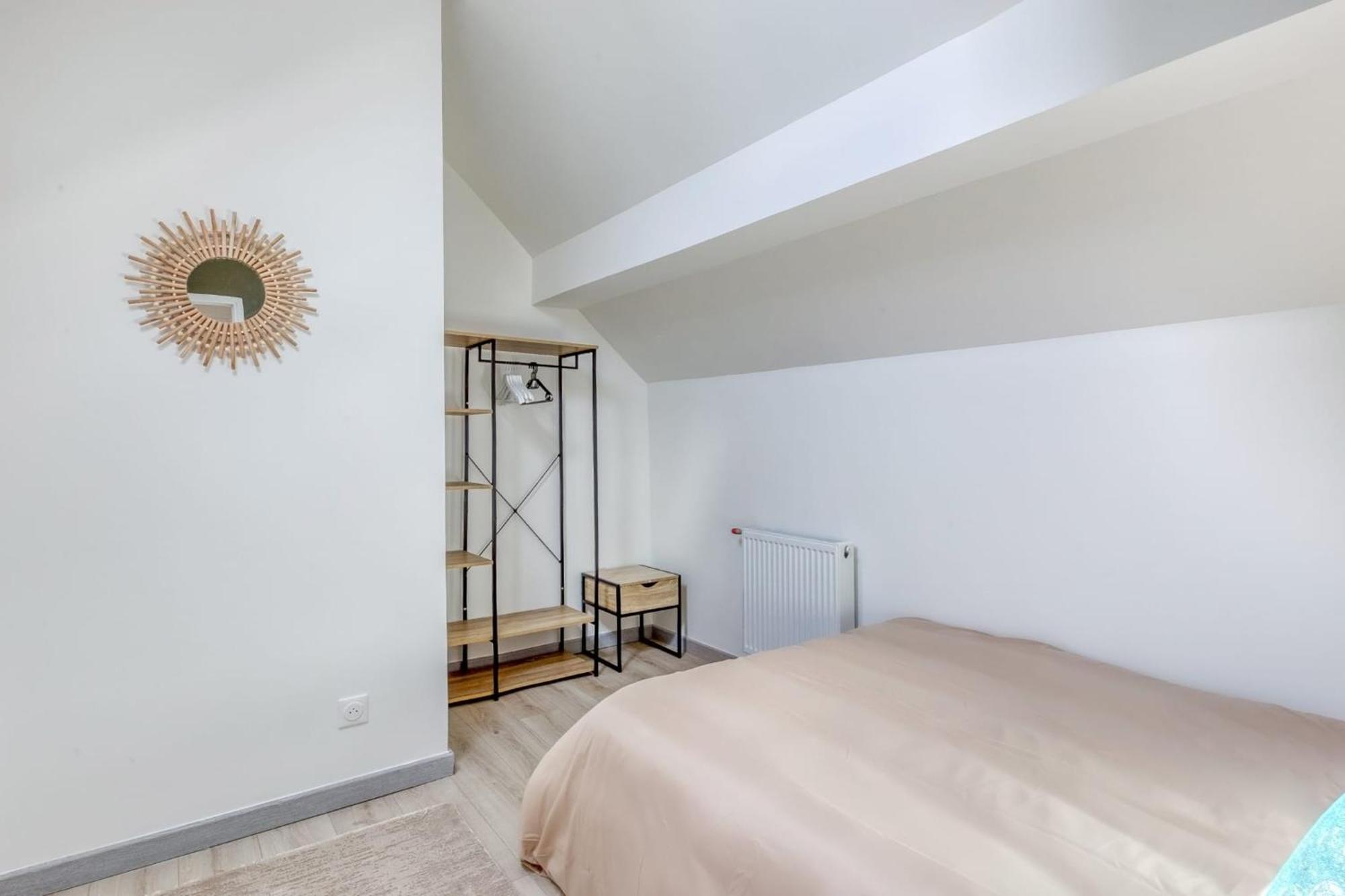 Joli Appartement De Vacances Écouen Exteriér fotografie